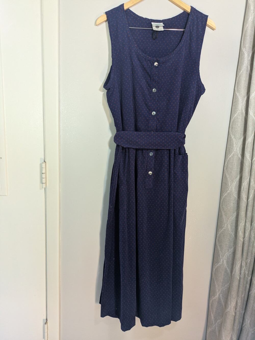 Laura Ashley sleeveless button front day dress with matching belt